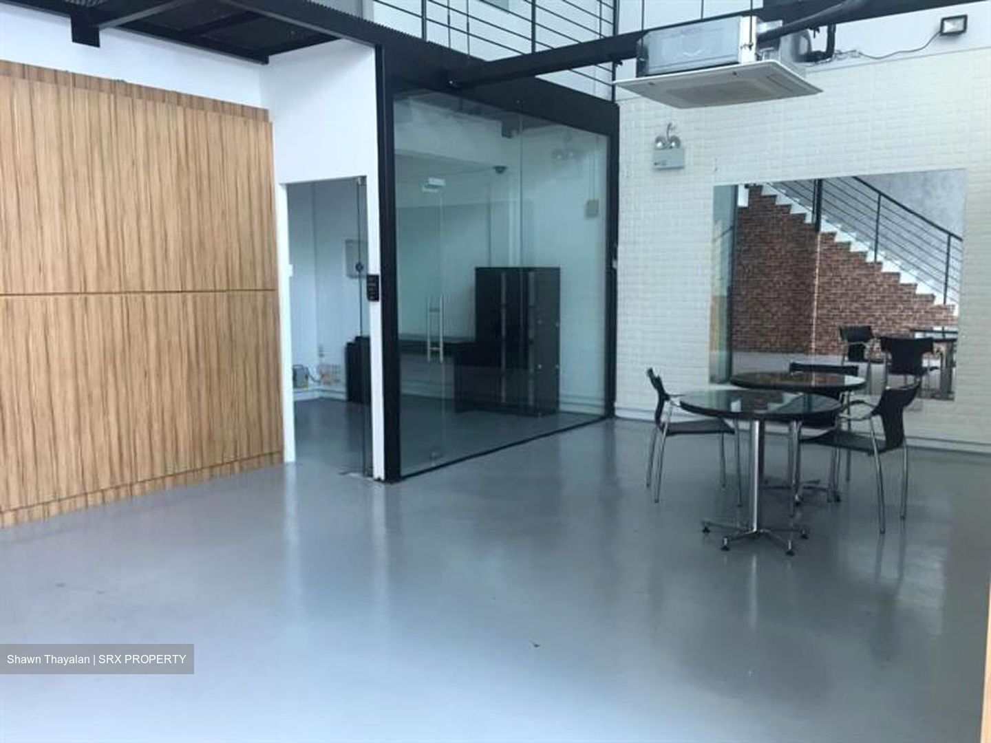 Oxley Bizhub (D14), Factory #504957121